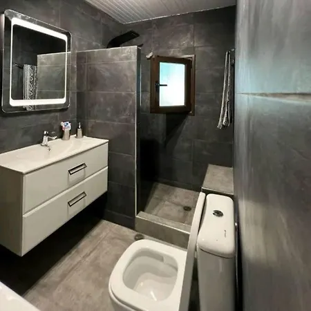 Villa Dina's Isthmia *
