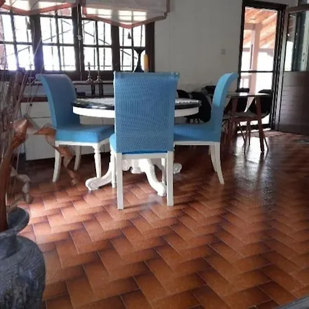 Dina's Isthmia Villa *